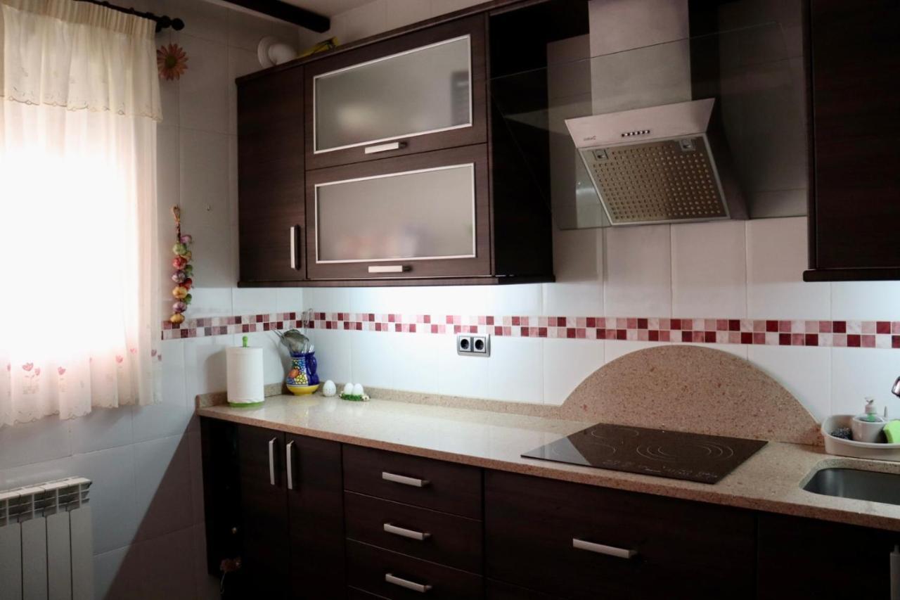 El Hogar De Pepe Villa El Casar de Escalona Eksteriør billede