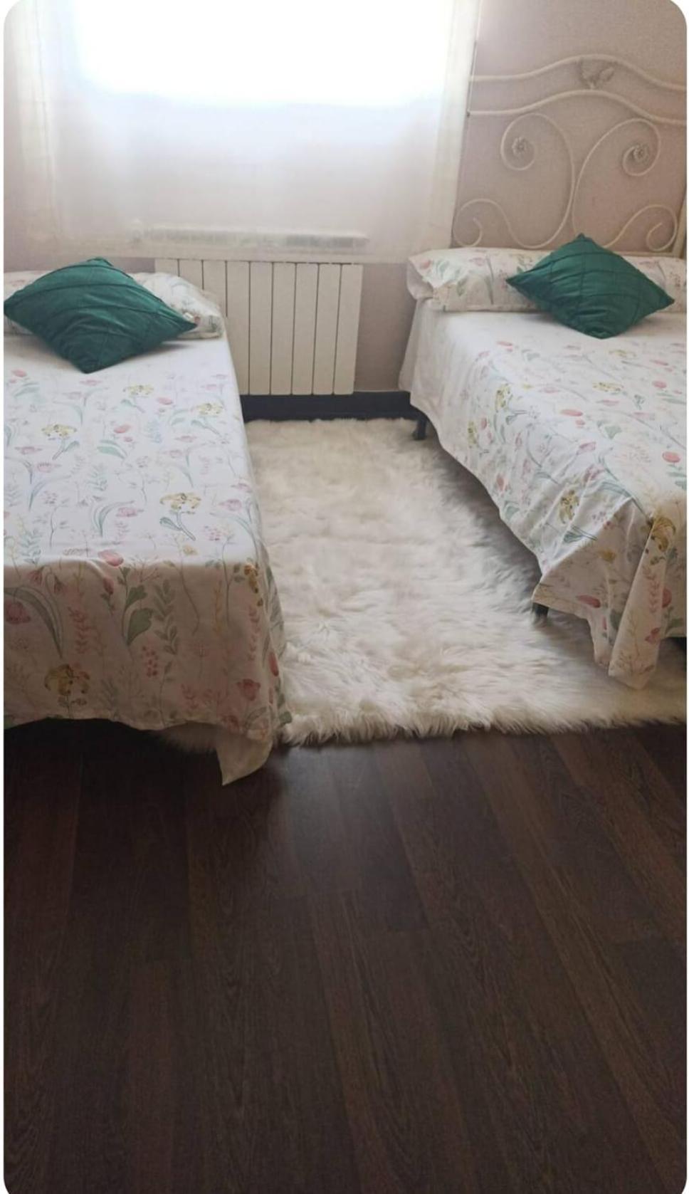 El Hogar De Pepe Villa El Casar de Escalona Eksteriør billede